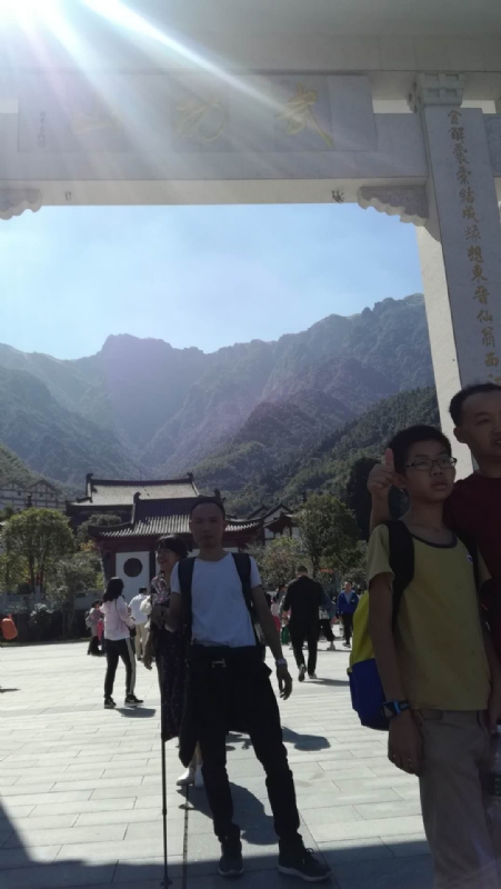 蓝天的第二张照片--贵阳相亲服务中心