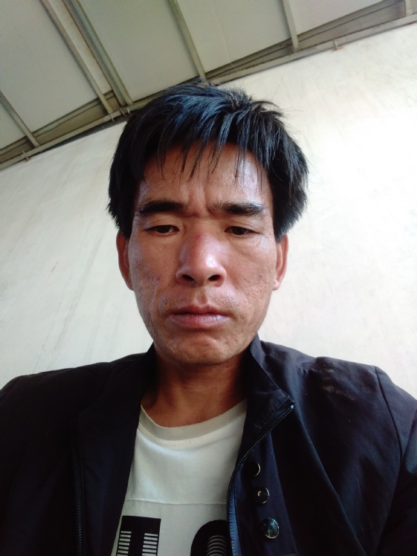 项斌的第一张照片--贵阳相亲服务中心