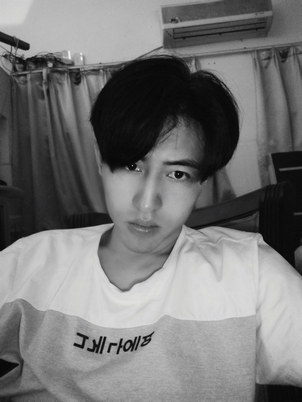 斷笔的第一张照片--贵阳相亲服务中心