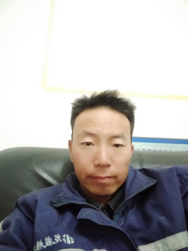 东西南北风的第一张照片--贵阳相亲服务中心