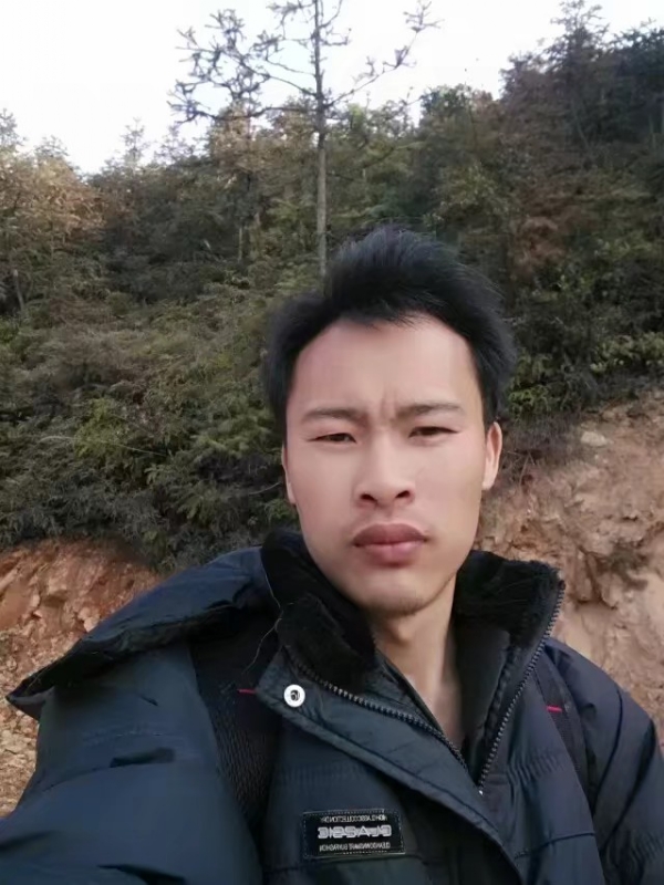 高富帅的第一张照片--贵阳相亲服务中心