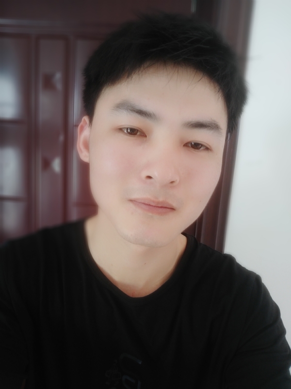 小情绪)っ的第一张照片--贵阳相亲服务中心