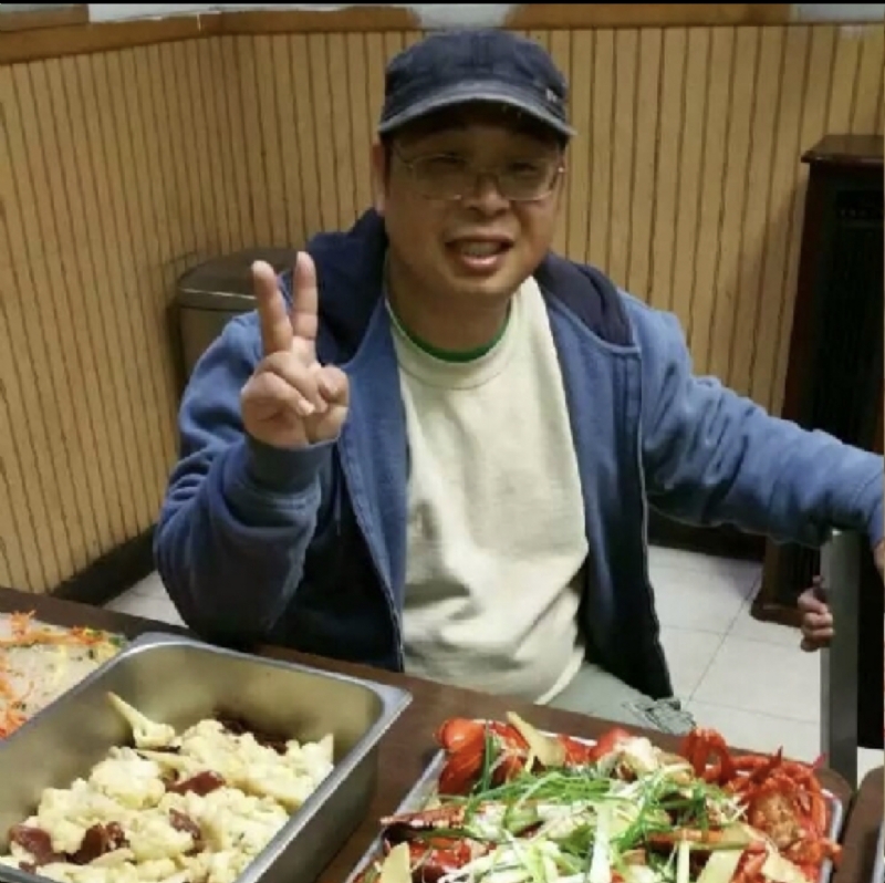 wally的第一张照片--贵阳相亲服务中心