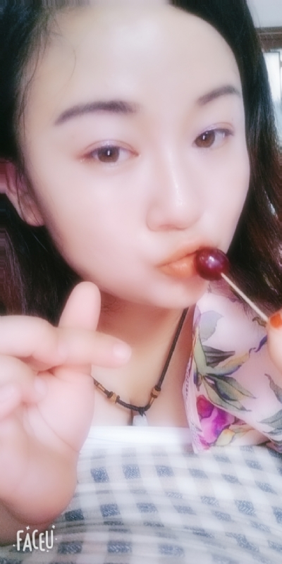 霸气璐妞的第一张照片--贵阳相亲服务中心