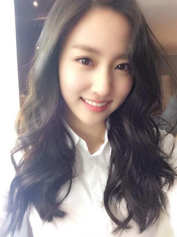 等爱的易微的第一张照片--贵阳相亲服务中心