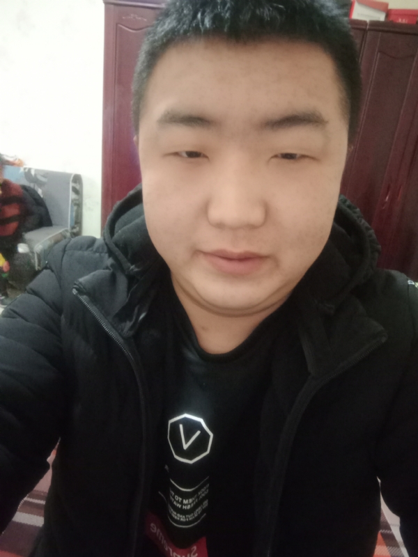 坦荡荡的第一张照片--贵阳相亲服务中心