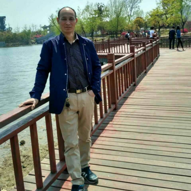 大随帅哥的第一张照片--贵阳相亲服务中心