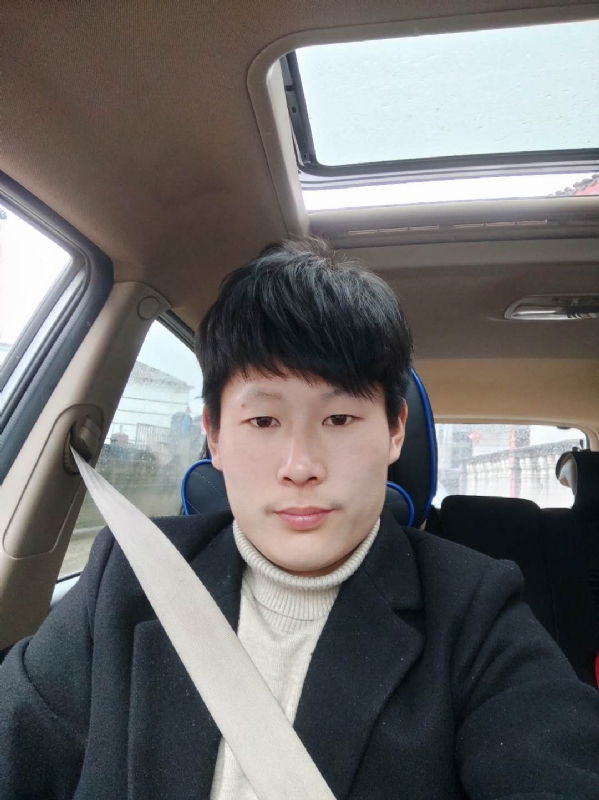 少年的第一张照片--贵阳相亲服务中心