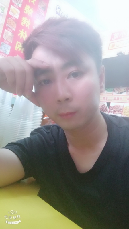 堆积情感的第二张照片--贵阳相亲服务中心