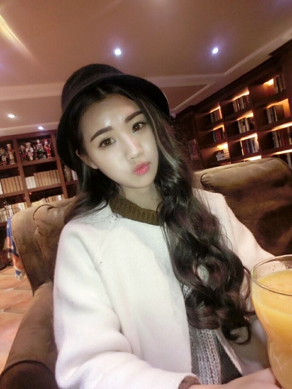 气质小妹的第三张照片--贵阳相亲服务中心