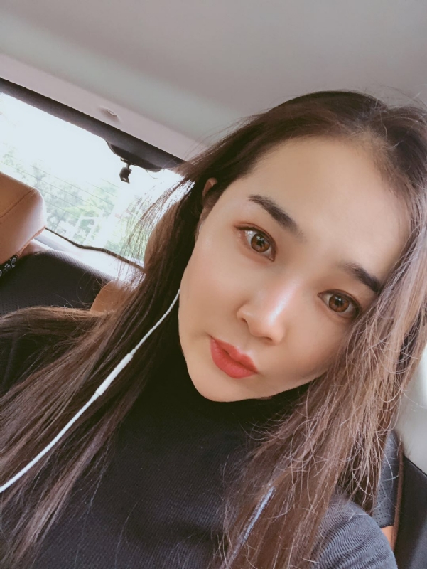 勿忘初心的第一张照片--贵阳相亲服务中心