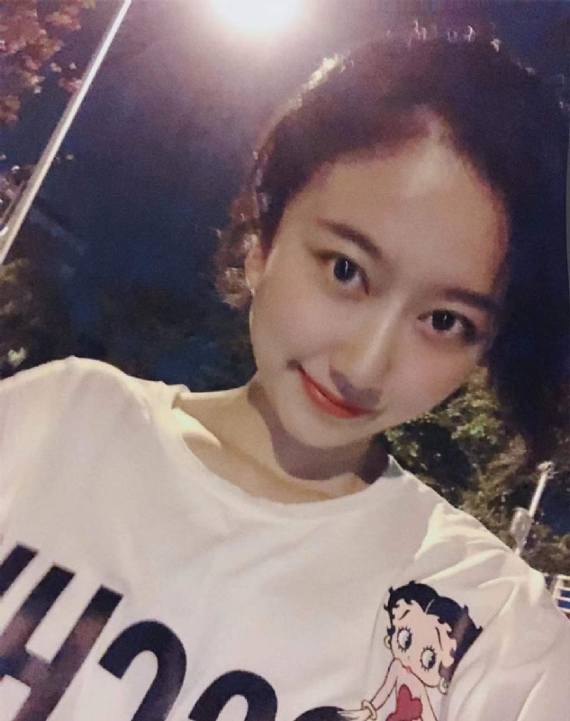 佳佳的第一张照片--贵阳相亲服务中心