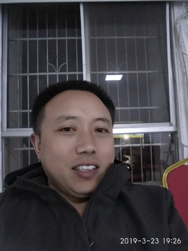 yunbo的第一张照片--贵阳相亲服务中心