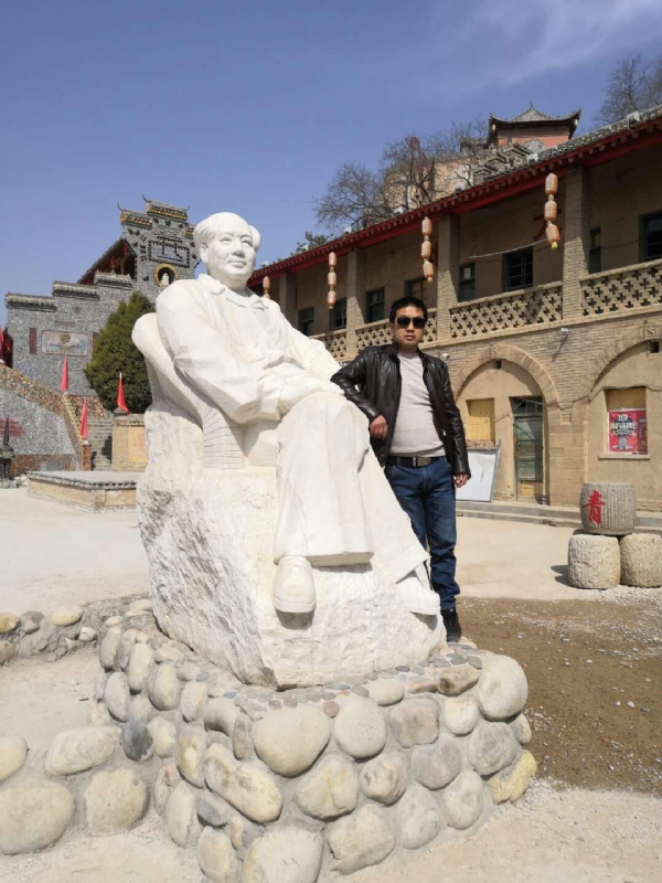 单身汉的第一张照片--贵阳相亲服务中心