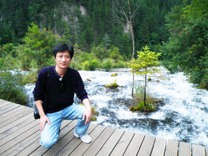 霞飞哥的第一张照片--贵阳相亲服务中心