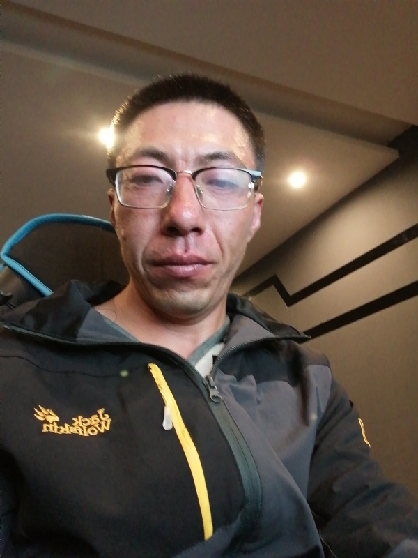 千年等你的第一张照片--贵阳相亲服务中心