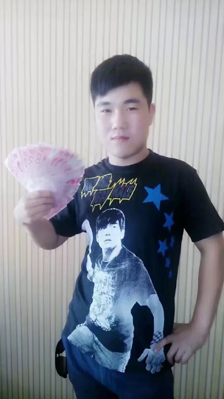 小飞的第二张照片--贵阳相亲服务中心