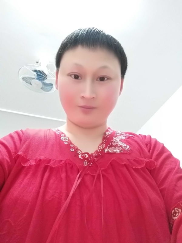 彩虹姐姐永不言弃的第一张照片--贵阳相亲服务中心