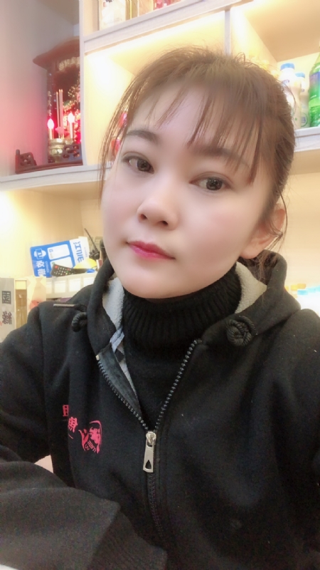 泡沫的第一张照片--贵阳相亲服务中心