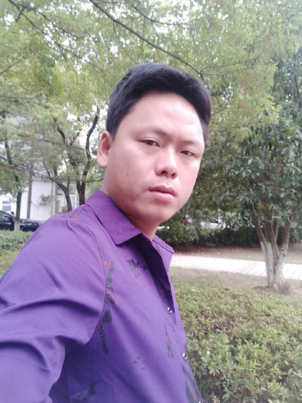 黄龙飞的第一张照片--贵阳相亲服务中心