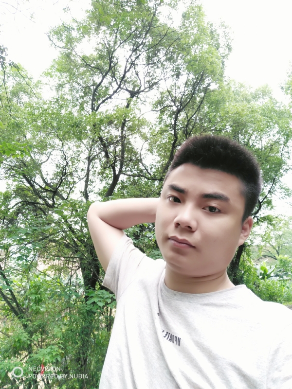 黄帅哥的第一张照片--贵阳相亲服务中心