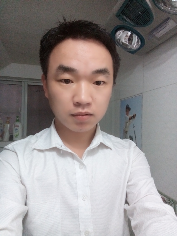 夜凉露沾衣的第二张照片--贵阳相亲服务中心