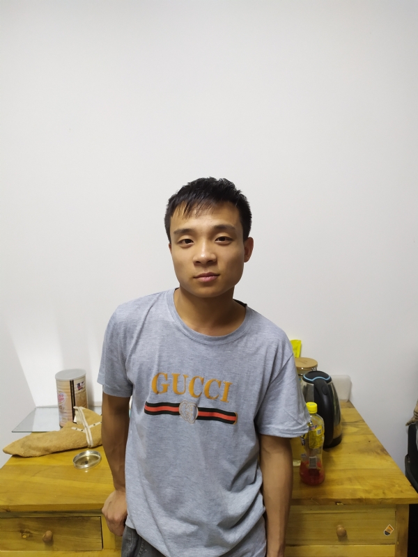 站着等你三千年的第一张照片--贵阳相亲服务中心