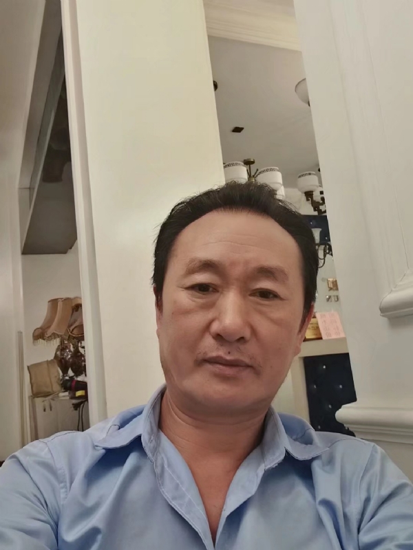 青松的第一张照片--贵阳相亲服务中心