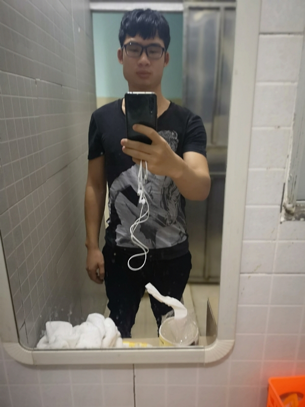 右手的执着的第一张照片--贵阳相亲服务中心