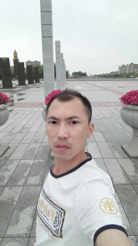 天平的第一张照片--贵阳相亲服务中心