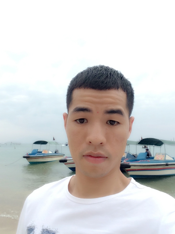 冷风的第一张照片--贵阳相亲服务中心