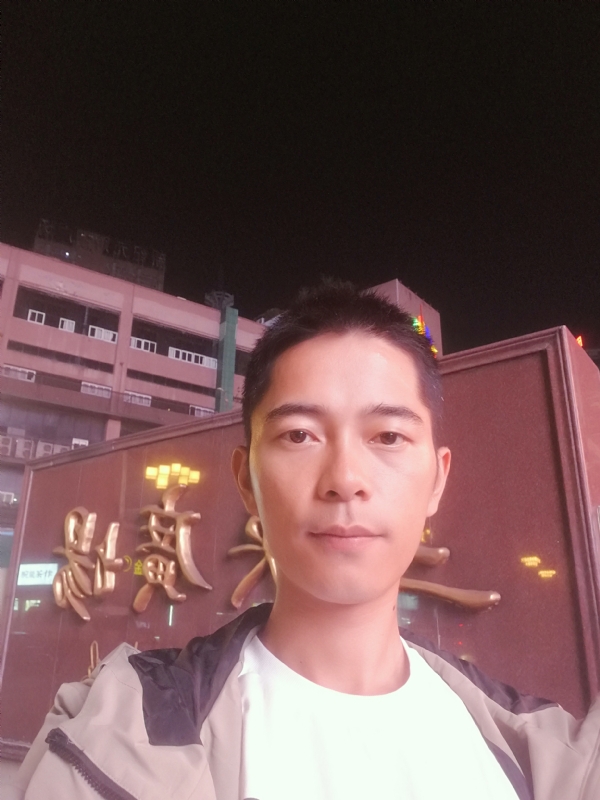 重庆小林的第一张照片--贵阳相亲服务中心