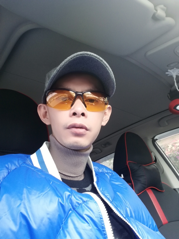 愿得一人心的第一张照片--贵阳相亲服务中心