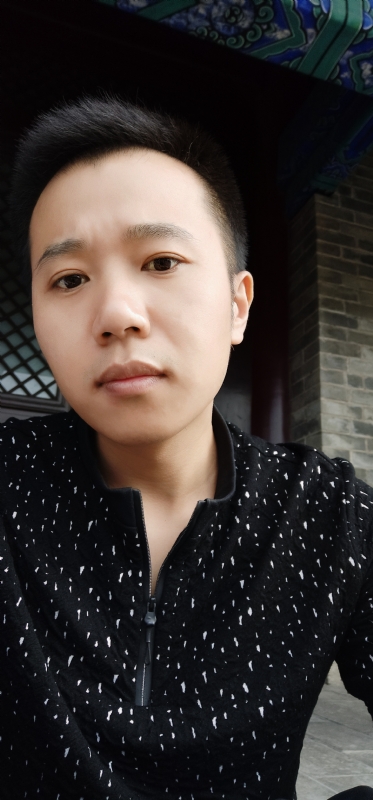 大象随风的第一张照片--贵阳相亲服务中心