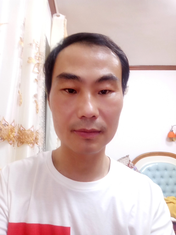 光明的第一张照片--贵阳相亲服务中心