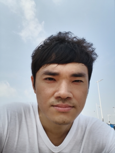 老实人的第一张照片--贵阳相亲服务中心