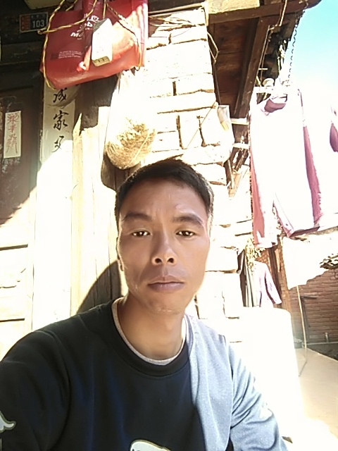 等会就睡的第一张照片--贵阳相亲服务中心