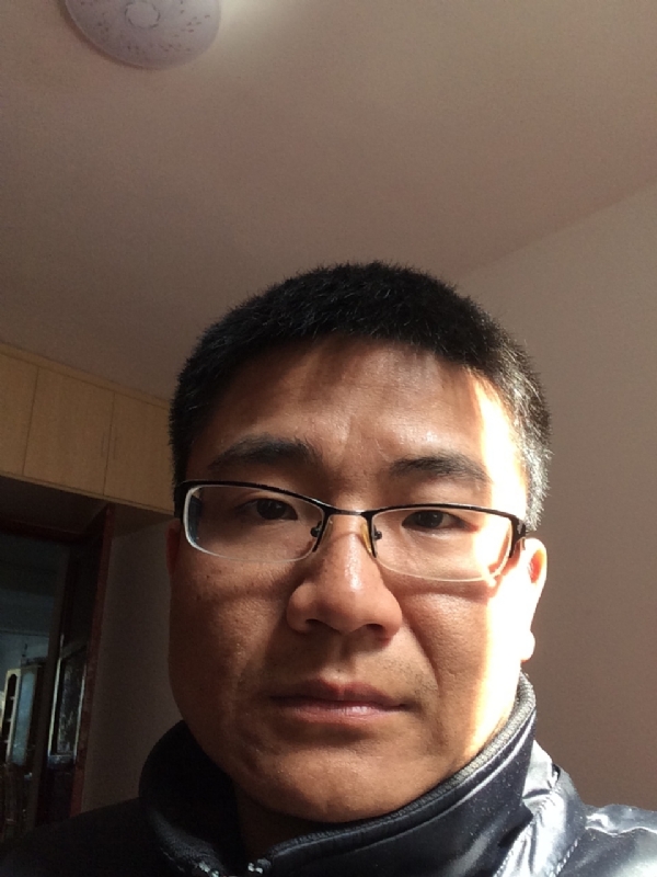 余浩浩的第一张照片--贵阳相亲服务中心