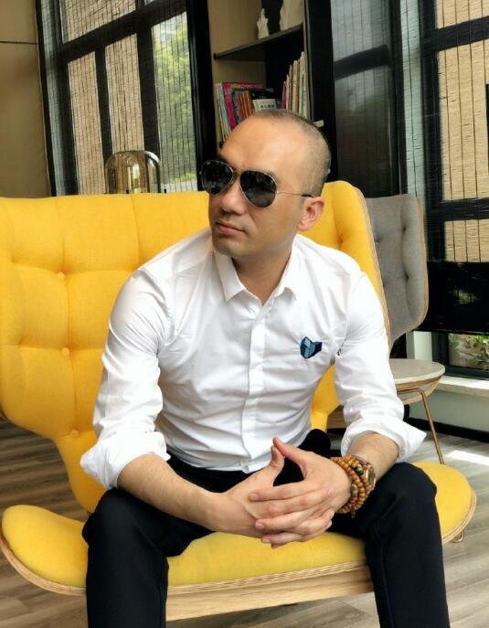 海纳百川的第一张照片--贵阳相亲服务中心