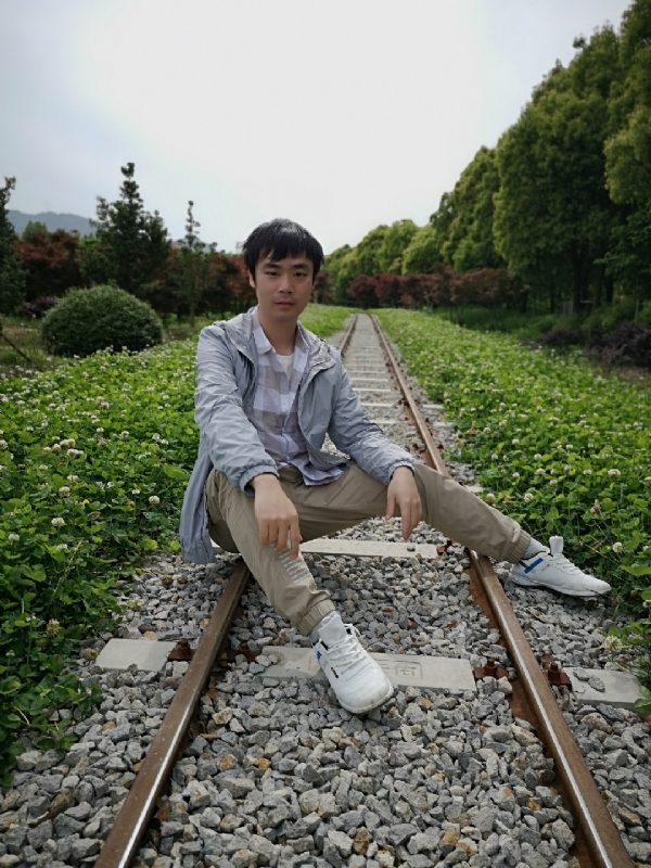 HCL的第一张照片--贵阳相亲服务中心