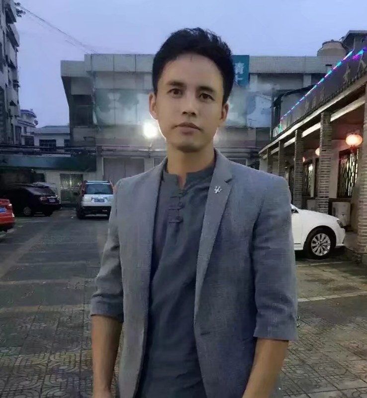 华谢的第一张照片--贵阳相亲服务中心