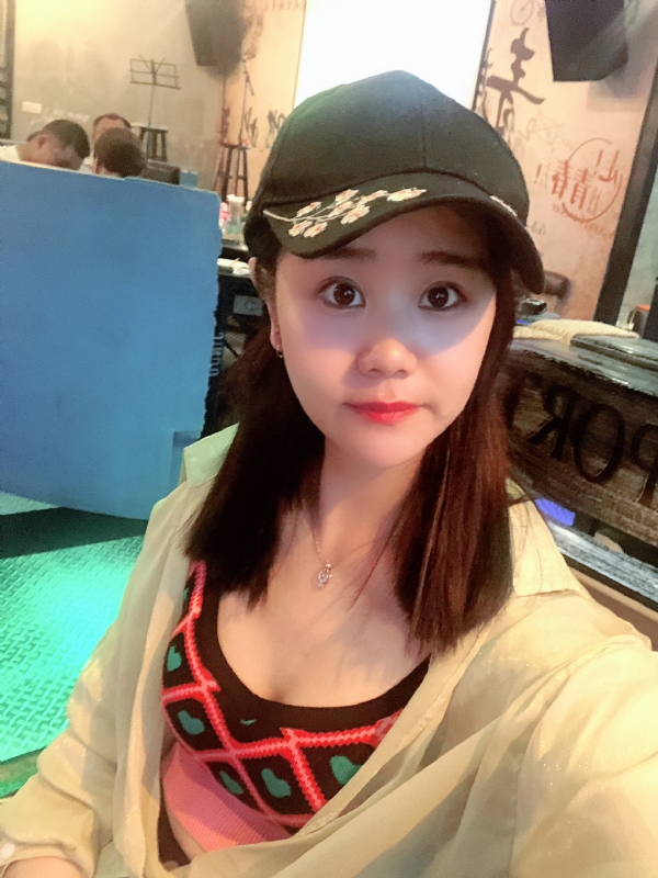 沐秋的第一张照片--贵阳相亲服务中心