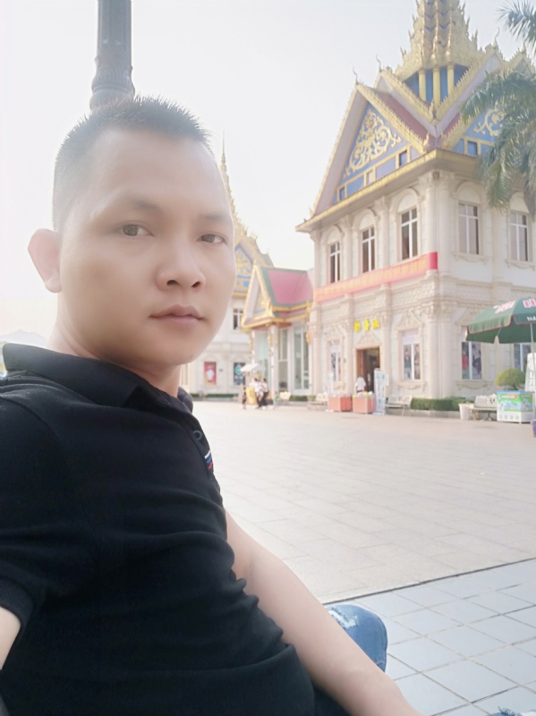 漂泊者的第一张照片--贵阳相亲服务中心