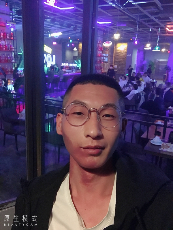 东北小伙的第一张照片--贵阳相亲服务中心