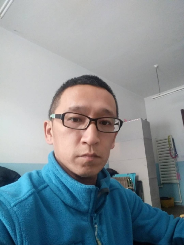 晓峰的第三张照片--贵阳相亲服务中心