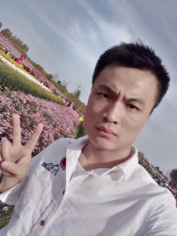 心碎无痕的第二张照片--贵阳相亲服务中心