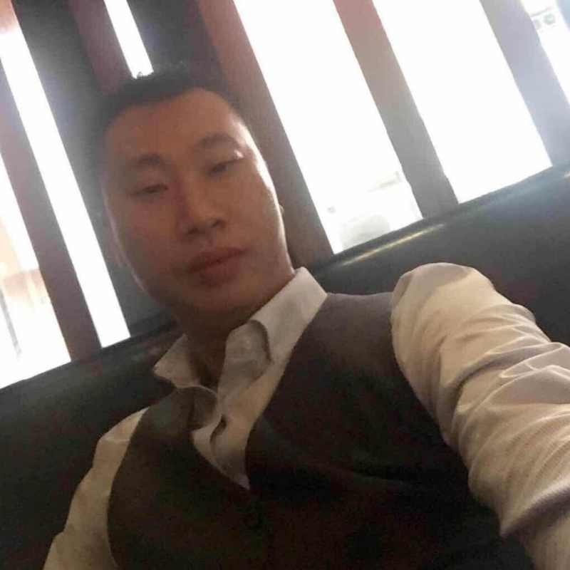 陈威的第一张照片--贵阳相亲服务中心