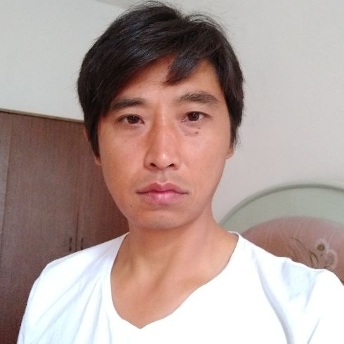 莞尔一笑的第一张照片--贵阳相亲服务中心