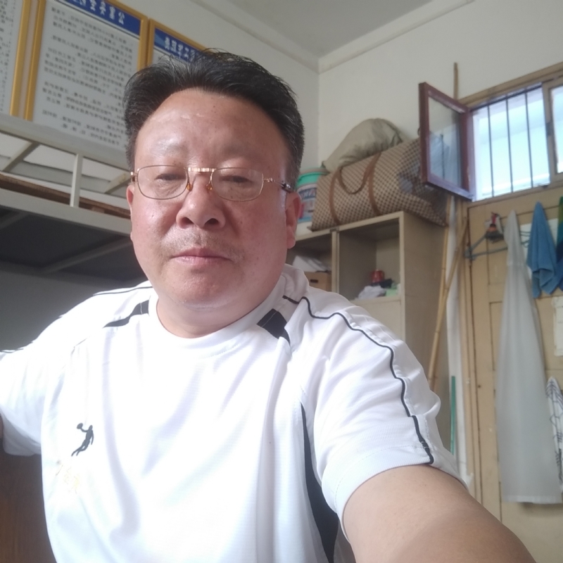 咣次次的第一张照片--贵阳相亲服务中心