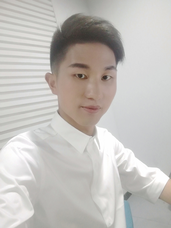 MrLi的第二张照片--贵阳相亲服务中心